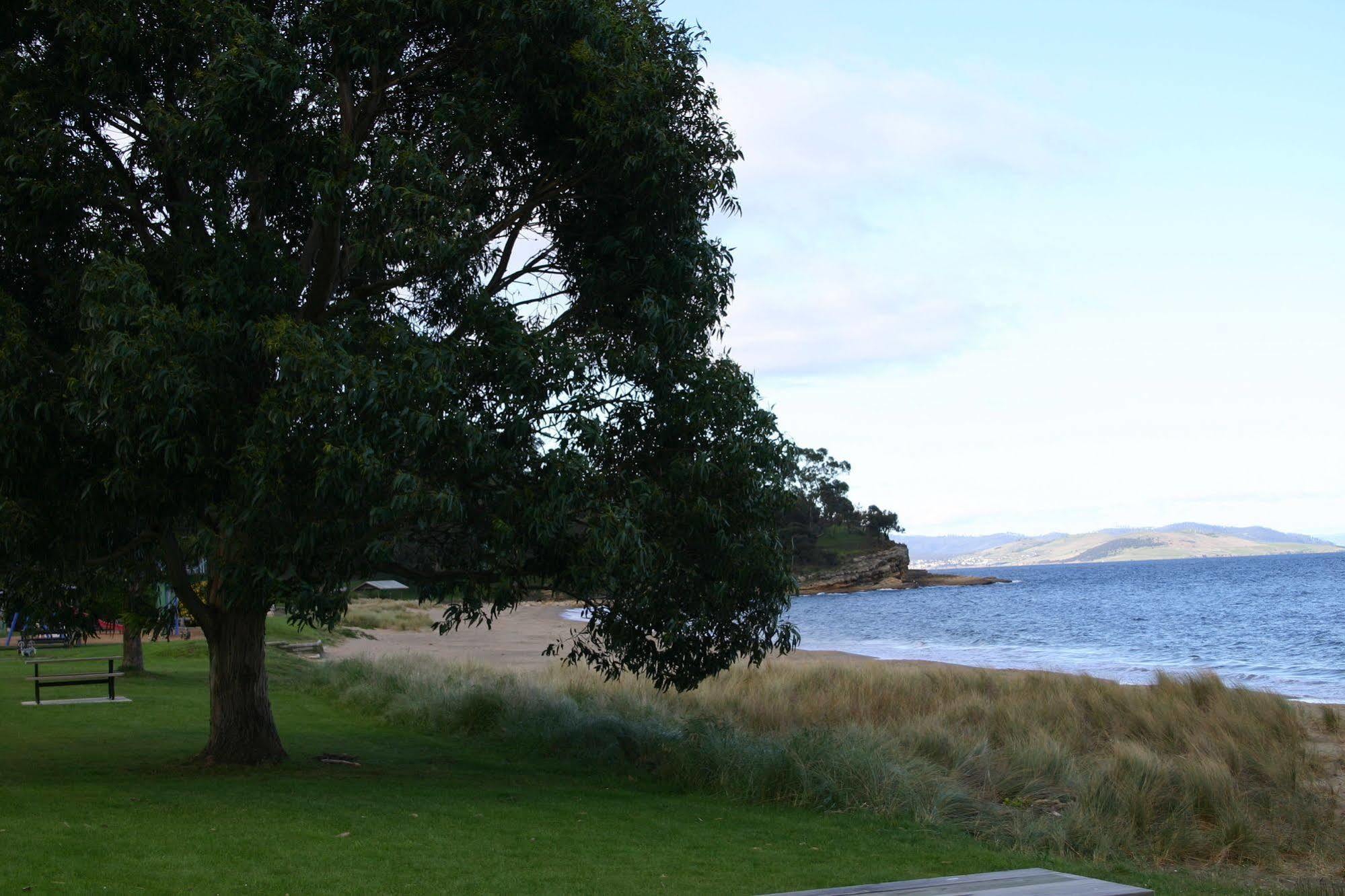 Cedar Cottages Blackmans Bay エクステリア 写真